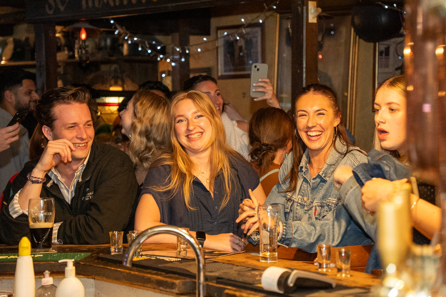 Pub Crawl Nice: 5 Shots, VIP Club Entry & Drinking Games Tour