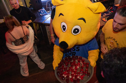 Pub Crawl Nice: 5 Shots, VIP Club Entry & Drinking Games Tour